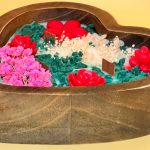 One Large Heart Rose Garden Wooden Candle - Image 3