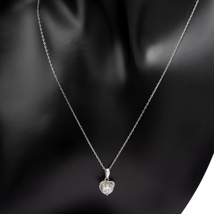 Charm Heart Moissanite Jewelry Set - Image 4