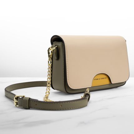 Luxury Women's Handbag in Leather