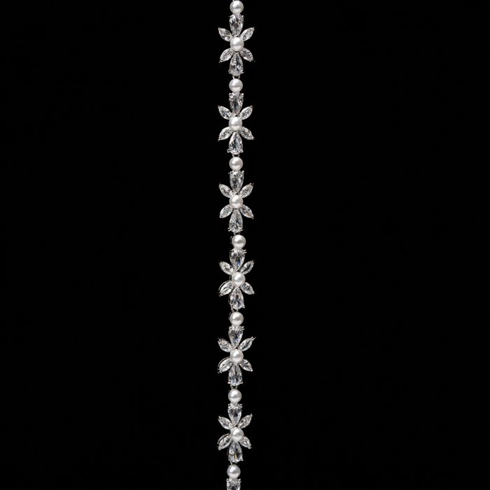 Pearl & Crystal Jewelry Set - Image 4