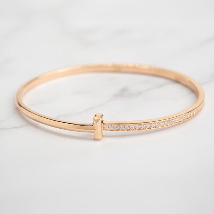 Timeless Elegance Bangle 18K Gold Plated