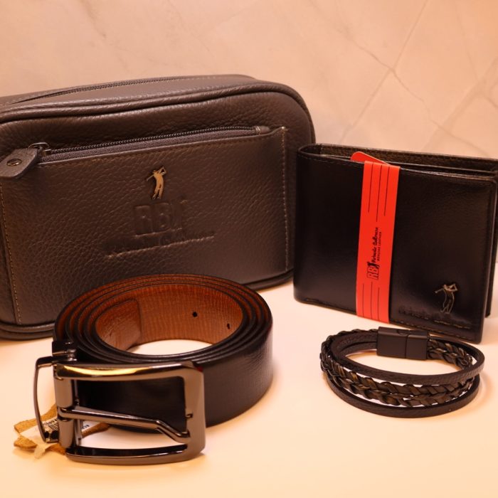 Gentleman’s Set in Dark Gray.